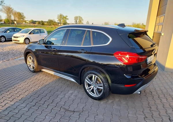 BMW X1 cena 92900 przebieg: 87000, rok produkcji 2016 z Modliborzyce małe 631